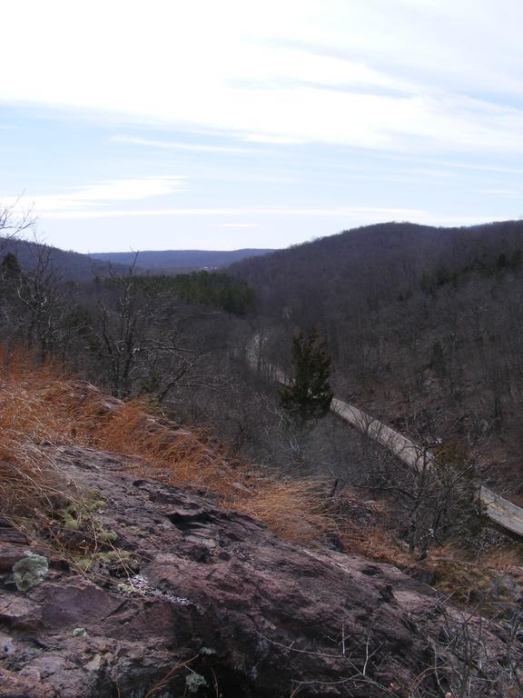 Shepherd Mountain Inn & Suites Pilot Knob Εξωτερικό φωτογραφία