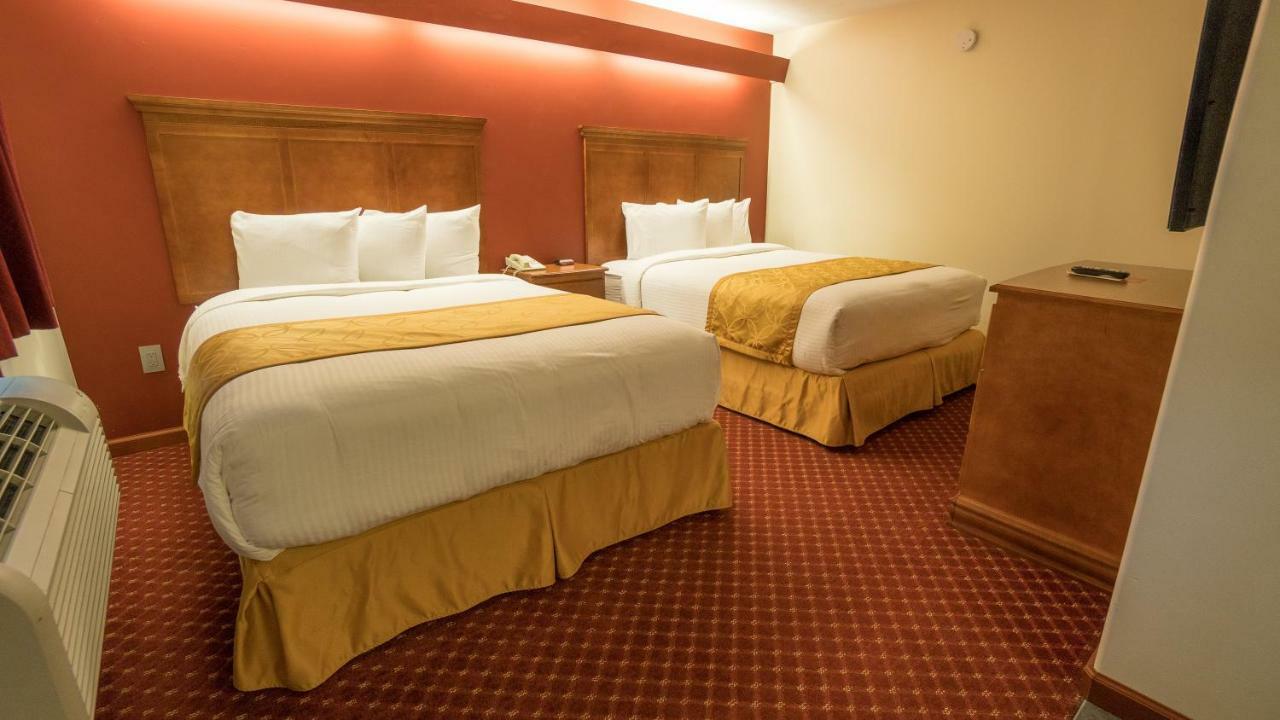Shepherd Mountain Inn & Suites Pilot Knob Εξωτερικό φωτογραφία