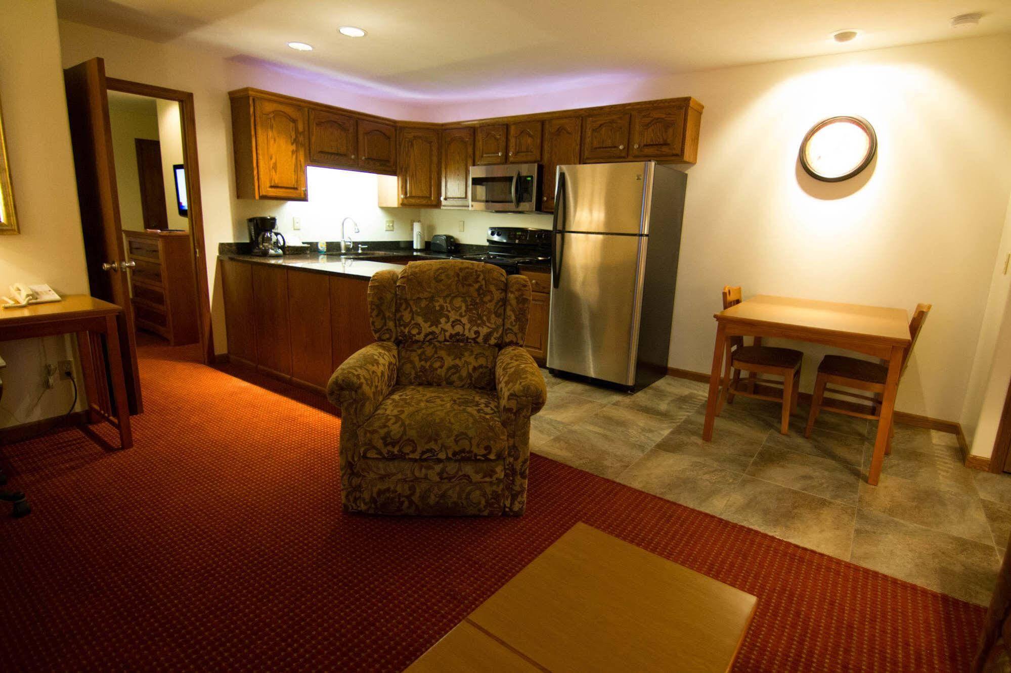 Shepherd Mountain Inn & Suites Pilot Knob Εξωτερικό φωτογραφία