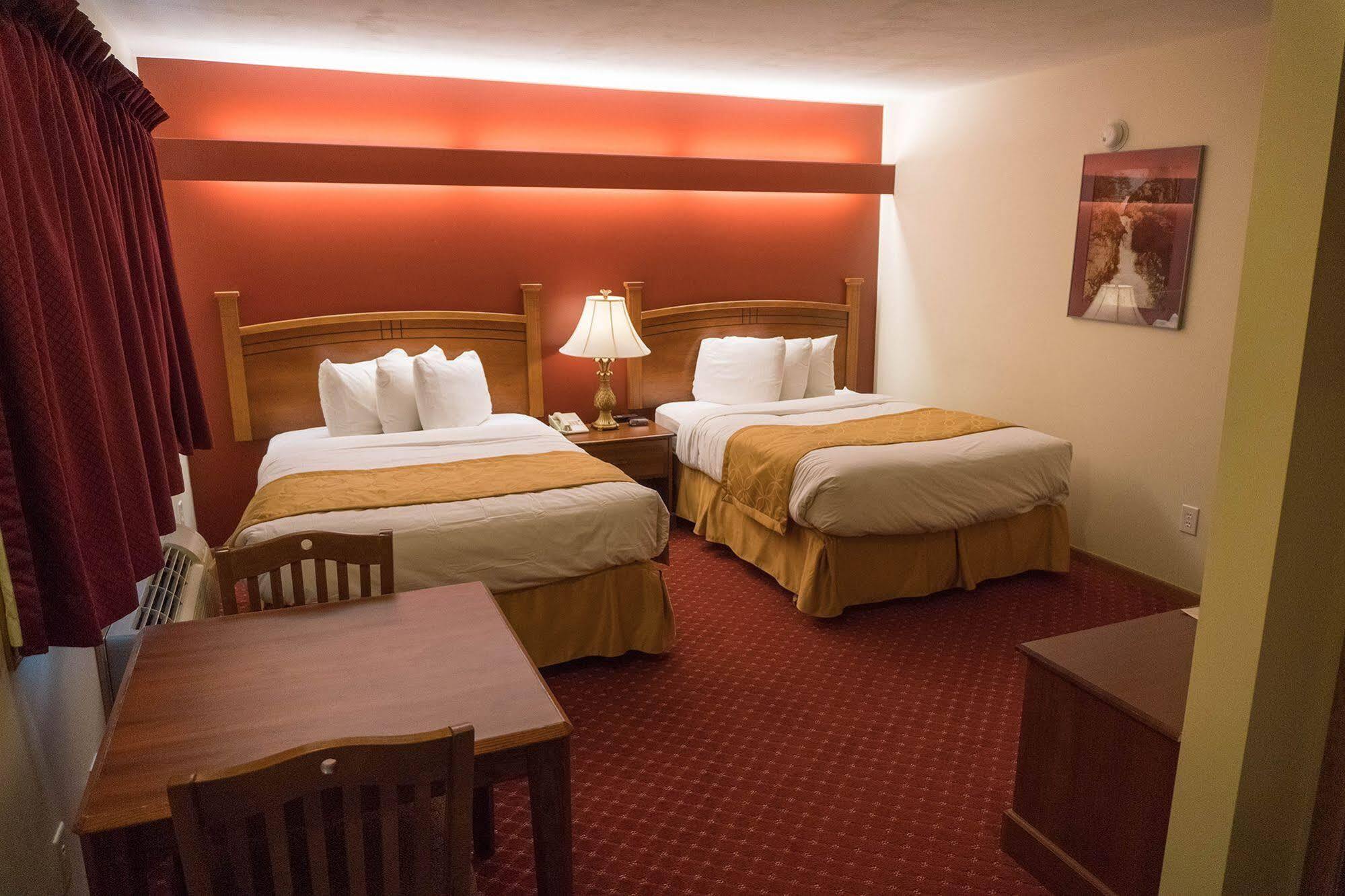 Shepherd Mountain Inn & Suites Pilot Knob Εξωτερικό φωτογραφία
